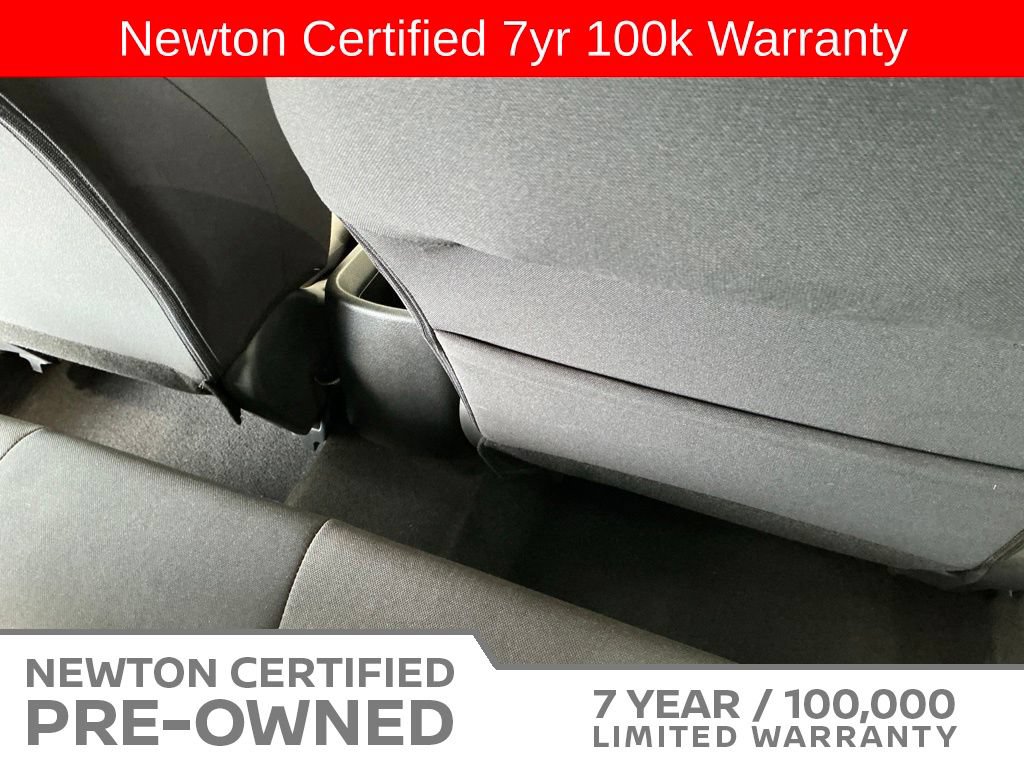 Used 2025 Nissan Versa S w/ Trunk Package FWD image 15