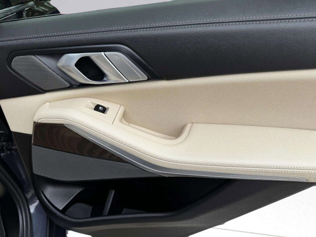 Used 2021 BMW X5 xDrive40i w/ Premium Package image 46