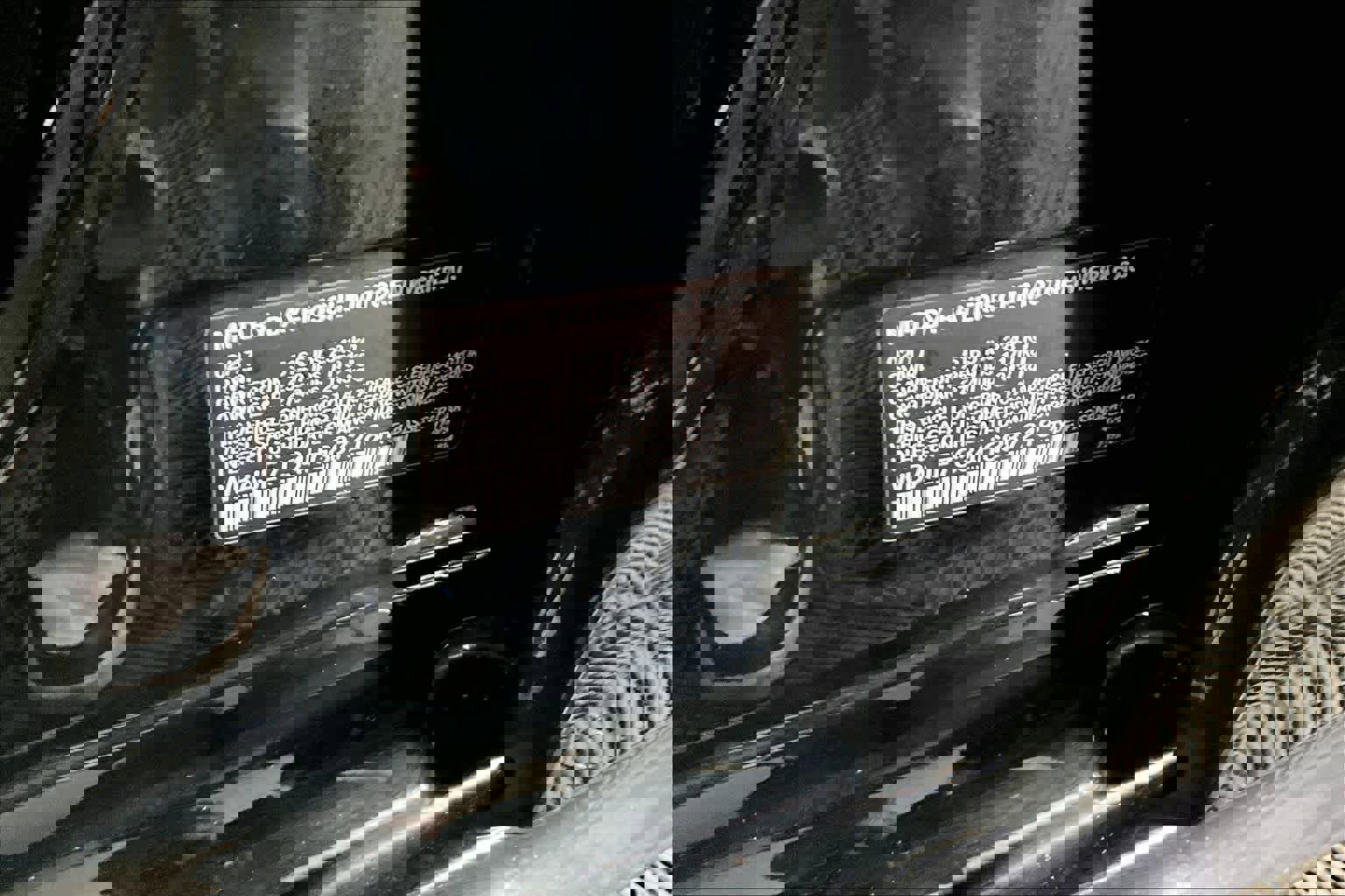 Used 2017 BMW 540i xDrive image 30