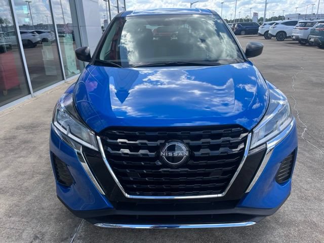 Used 2025 Nissan Kicks Play S FWD image 6
