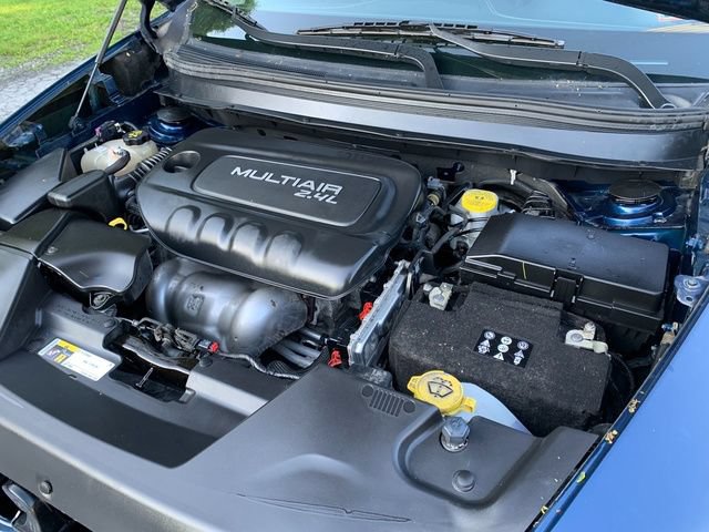 Used 2018 Jeep Cherokee Limited AWD/4WD image 27
