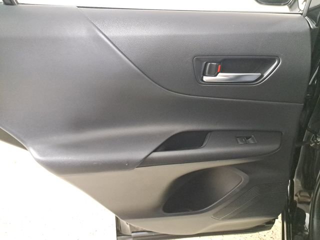 Used 2024 Toyota Venza LE image 14