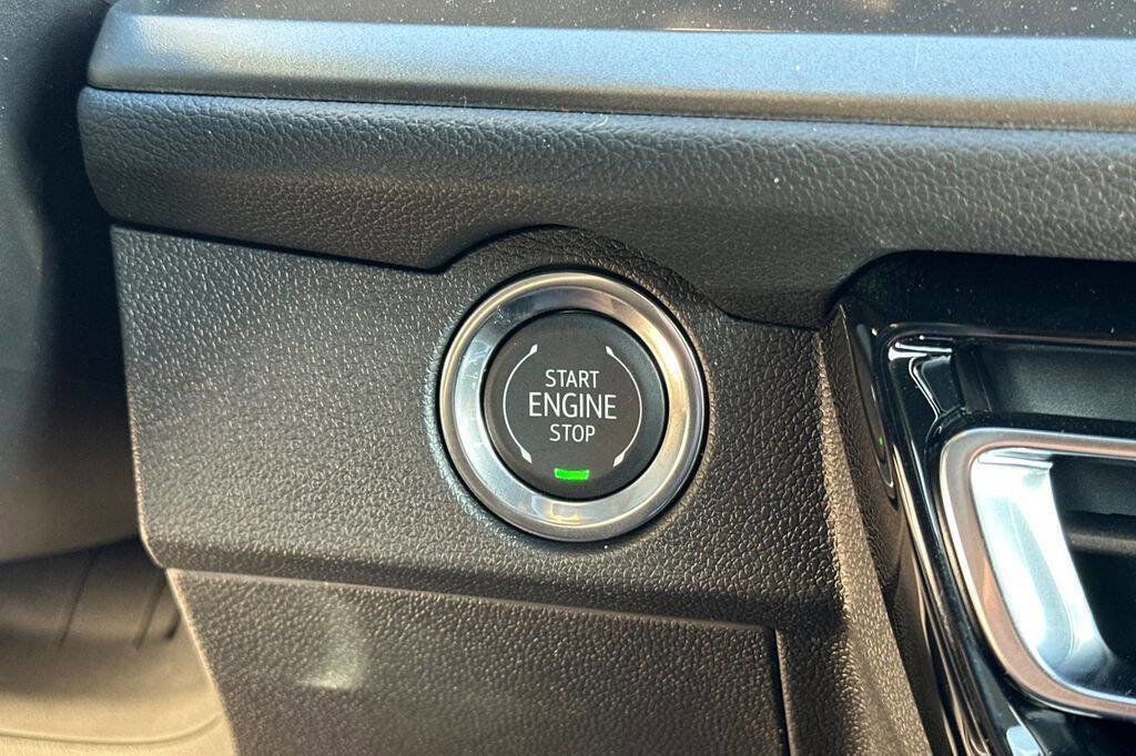 New 2026 Chevrolet Traverse LT image 24