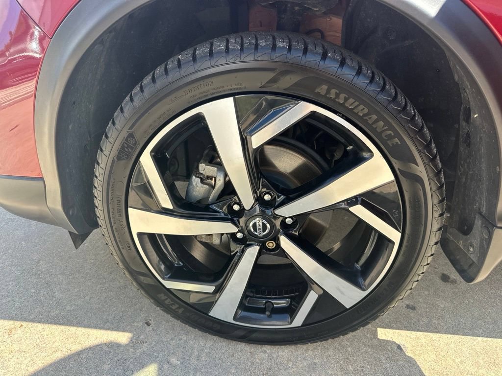 Used 2022 Nissan Rogue Sport SL w/ Premium Package AWD/4WD image 38