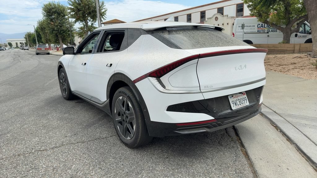 Used 2025 Kia EV6 Wind RWD image 8
