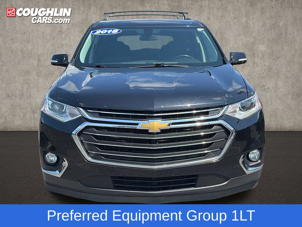 Used 2018 Chevrolet Traverse LT FWD image 3