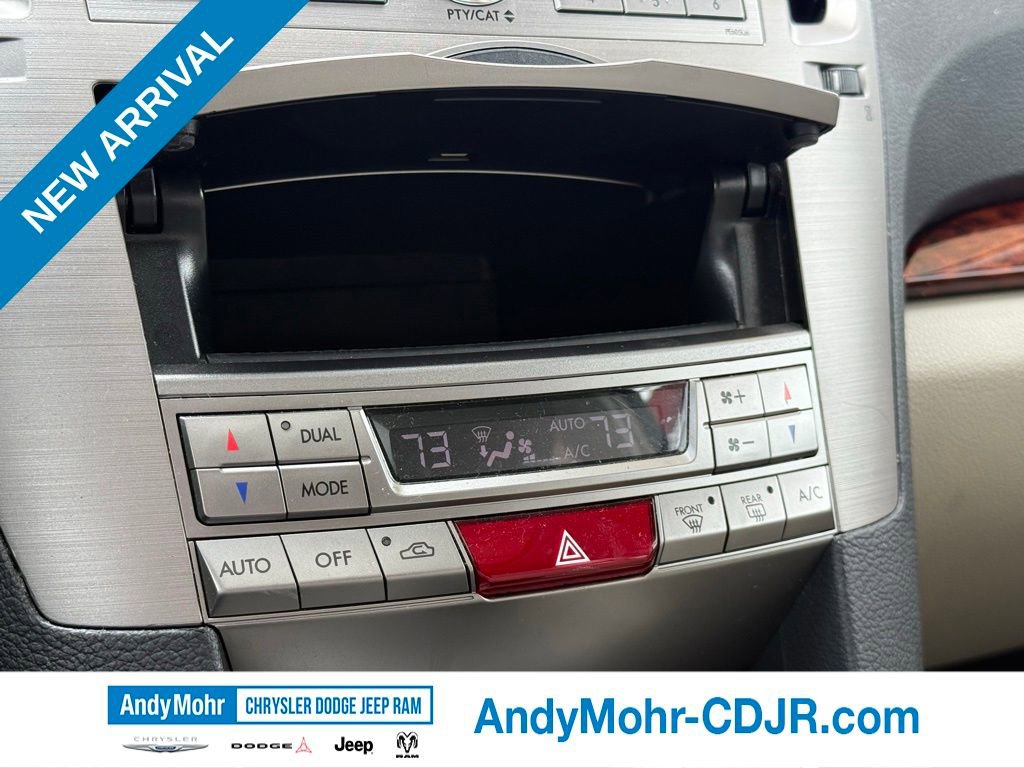 Used 2011 Subaru Outback 2.5i Limited image 17