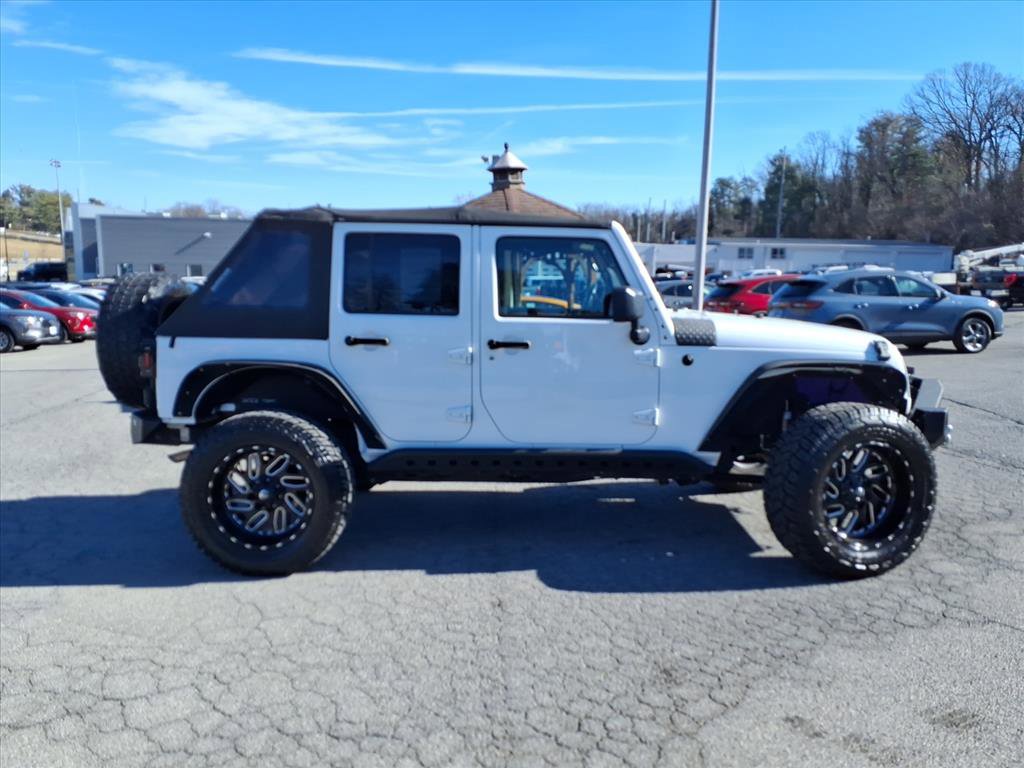 Used 2018 Jeep Wrangler Unlimited Sport S image 4