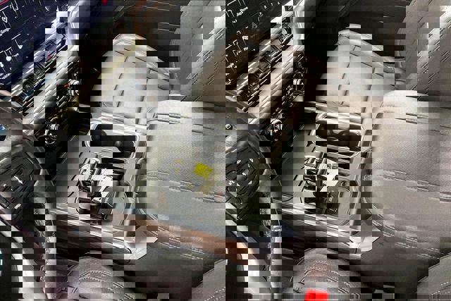 Certified 2023 GMC Sierra 1500 SLT w/ SLT Premium Package image 15