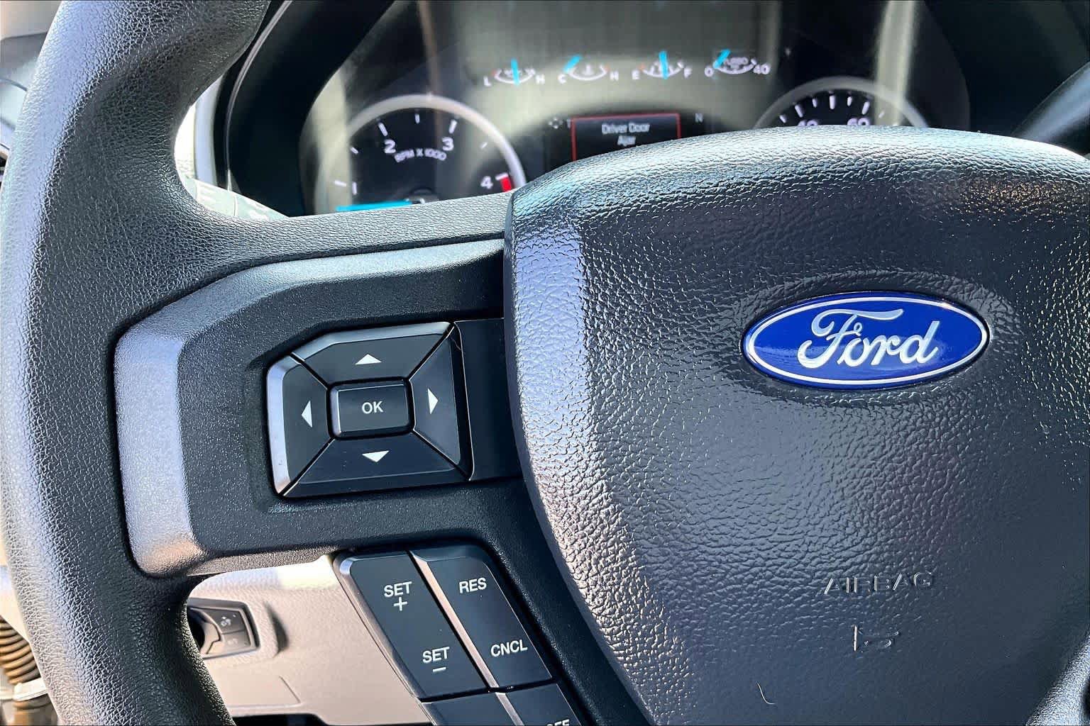 Used 2020 Ford F350 XL w/ STX Appearance Package AWD/4WD image 22
