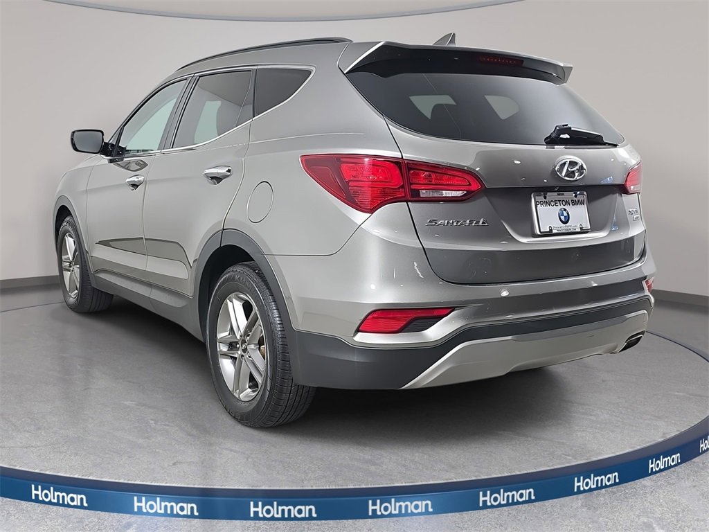 Used 2017 Hyundai Santa Fe Sport image 8