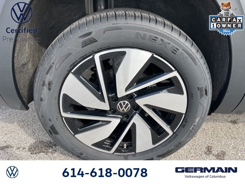 Used 2025 Volkswagen Atlas SE image 15