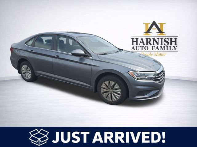 Used 2020 Volkswagen Jetta S w/ Driver Assistance Package FWD image 1