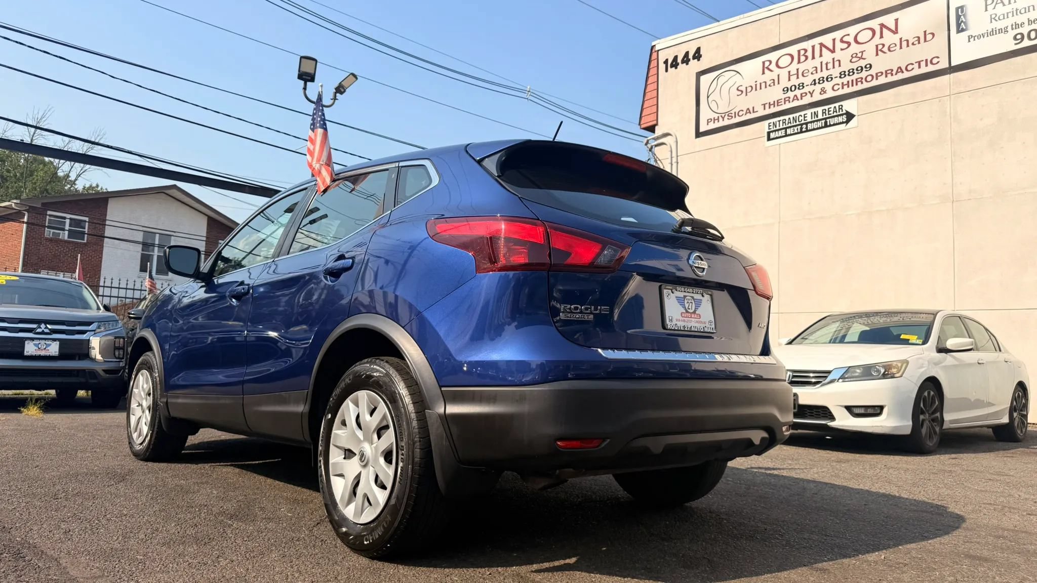 Used 2018 Nissan Rogue Sport S AWD/4WD image 8