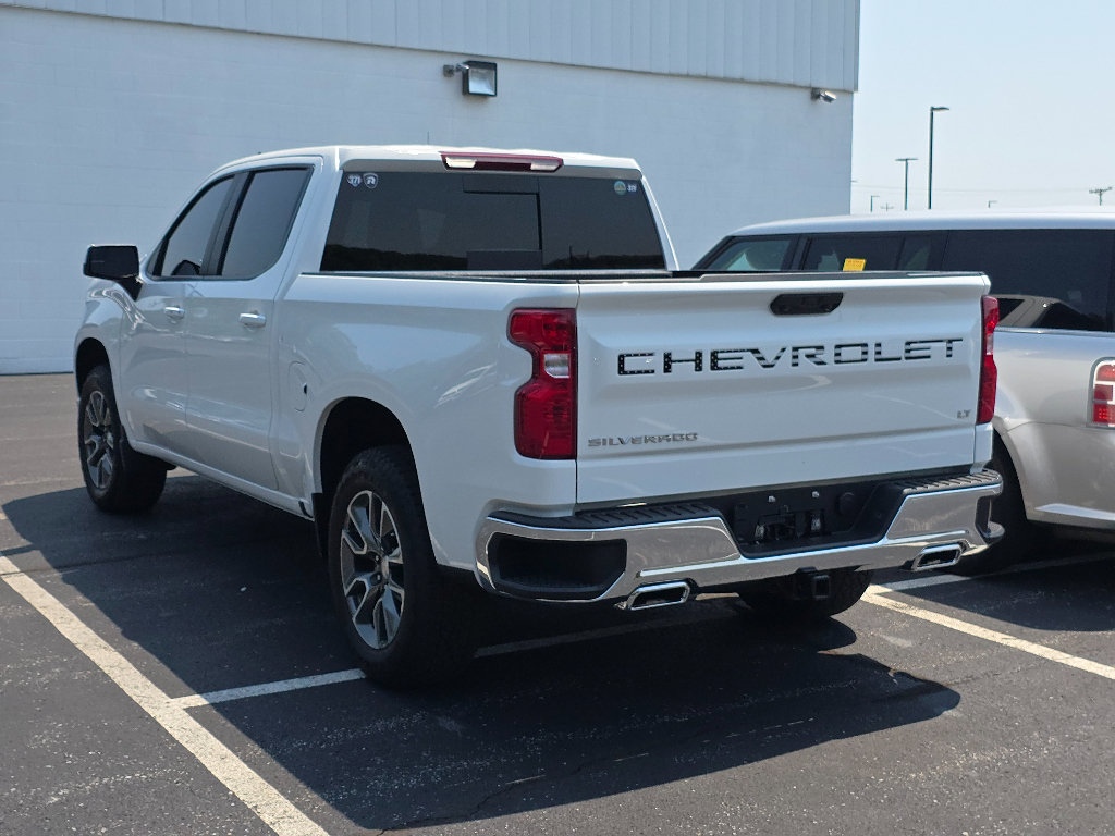 Used 2025 Chevrolet Silverado 1500 LT AWD/4WD image 7