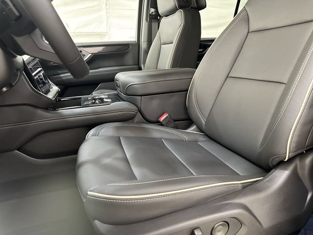 New 2026 GMC Yukon XL Elevation w/ Elevation Premium Package RWD image 20