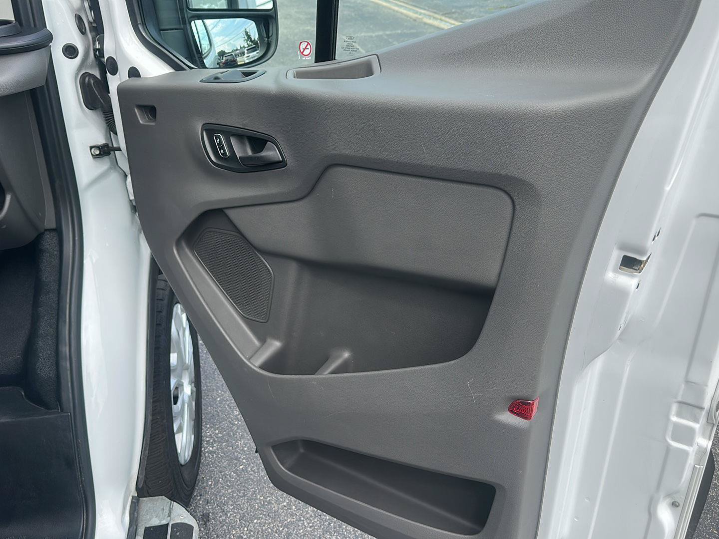 Used 2025 Ford Transit 250 Low Roof w/ Exterior Upgrade Package RWD image 13