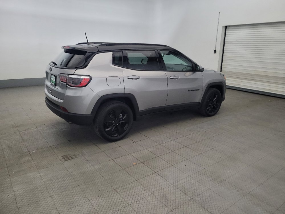 Used 2021 Jeep Compass Latitude w/ Sun and Sound Group AWD/4WD image 10