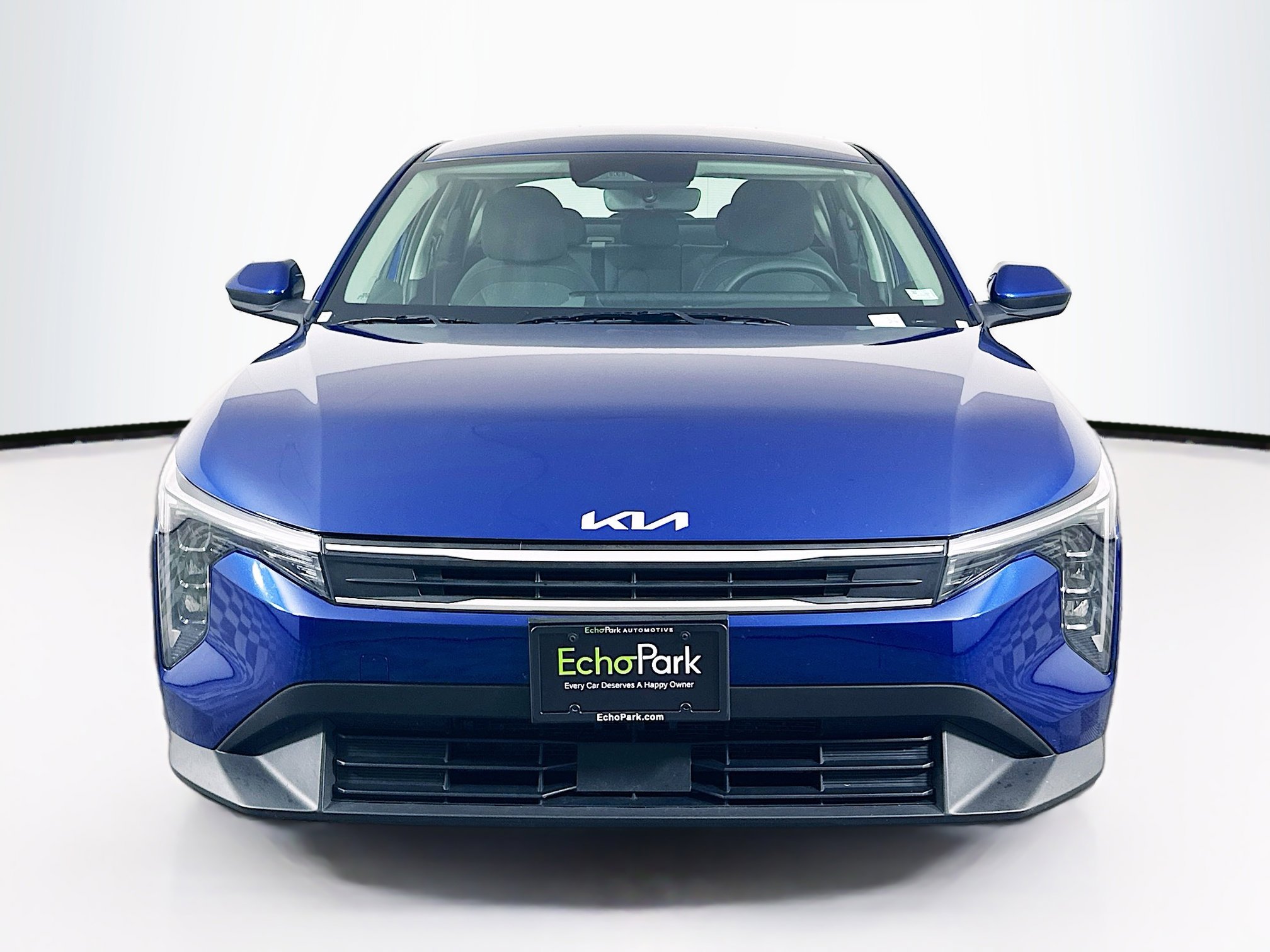 Used 2025 Kia K4 FWD image 2