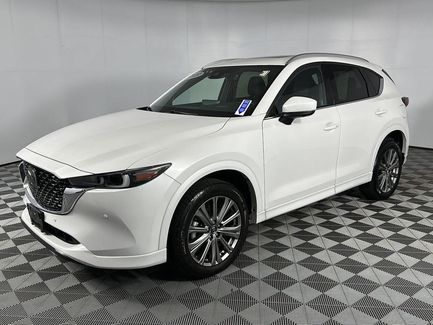 Used 2023 MAZDA CX-5 Signature AWD/4WD image 6