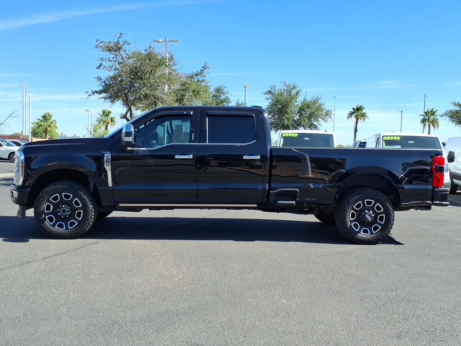Used 2024 Ford F350 Platinum AWD/4WD image 2