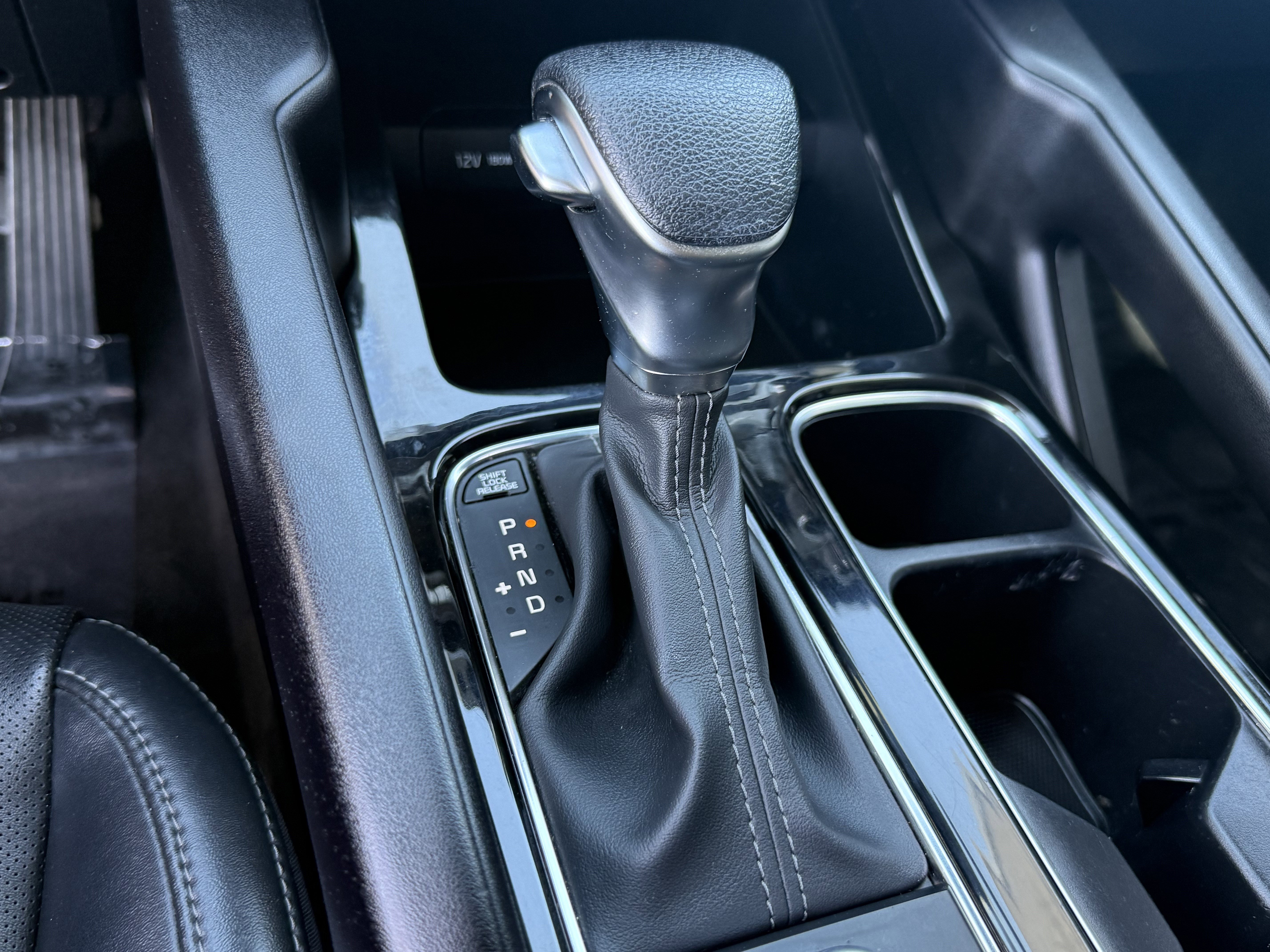 Certified 2025 Kia Telluride LX image 21