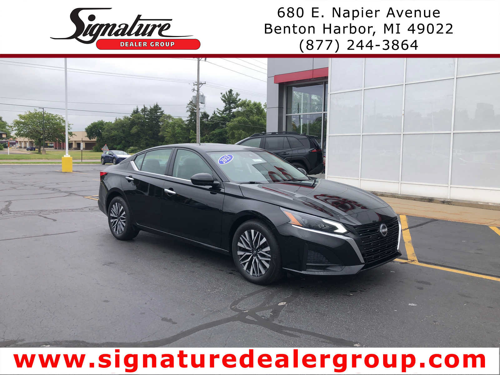 Used 2023 Nissan Altima 2.5 SV w/ SV Premium Package