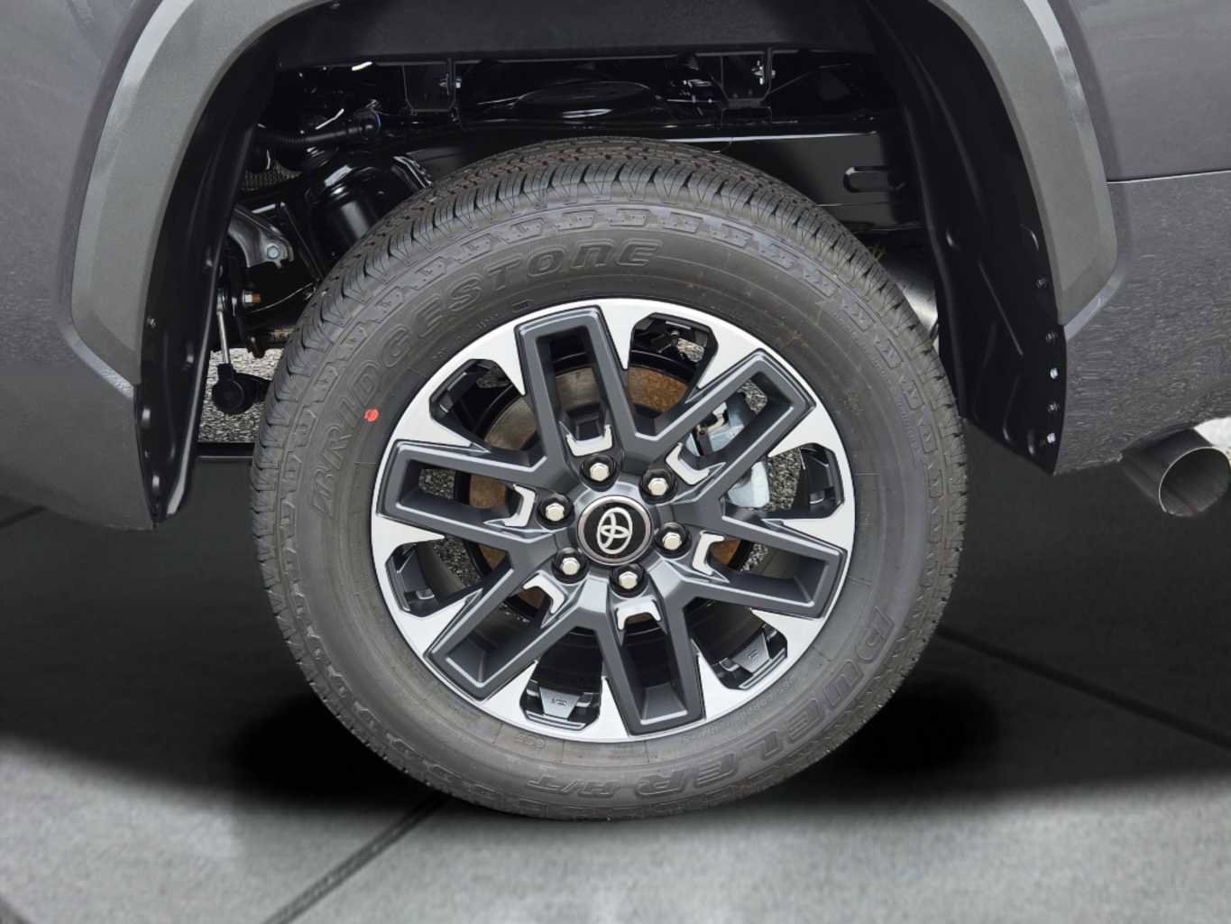 New 2026 Toyota Tundra Limited AWD/4WD image 12