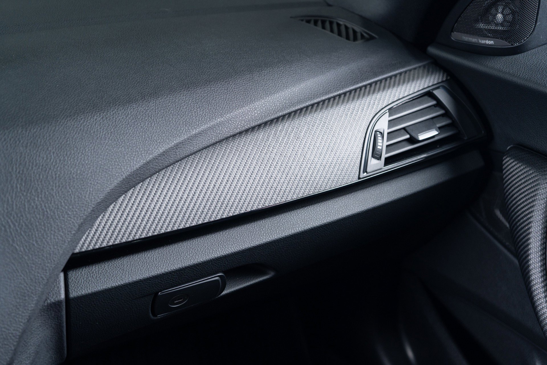 Used 2016 BMW M2 RWD image 57