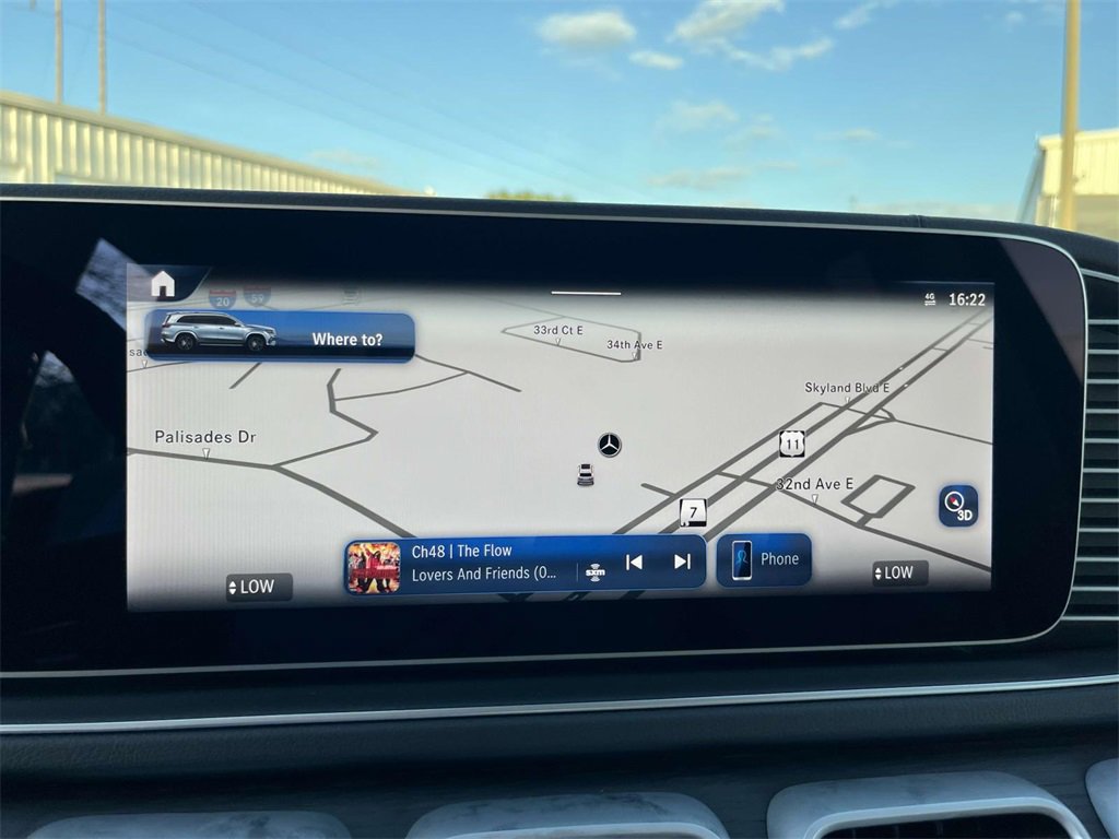 Used 2025 Mercedes-Benz GLS 450 4MATIC image 18