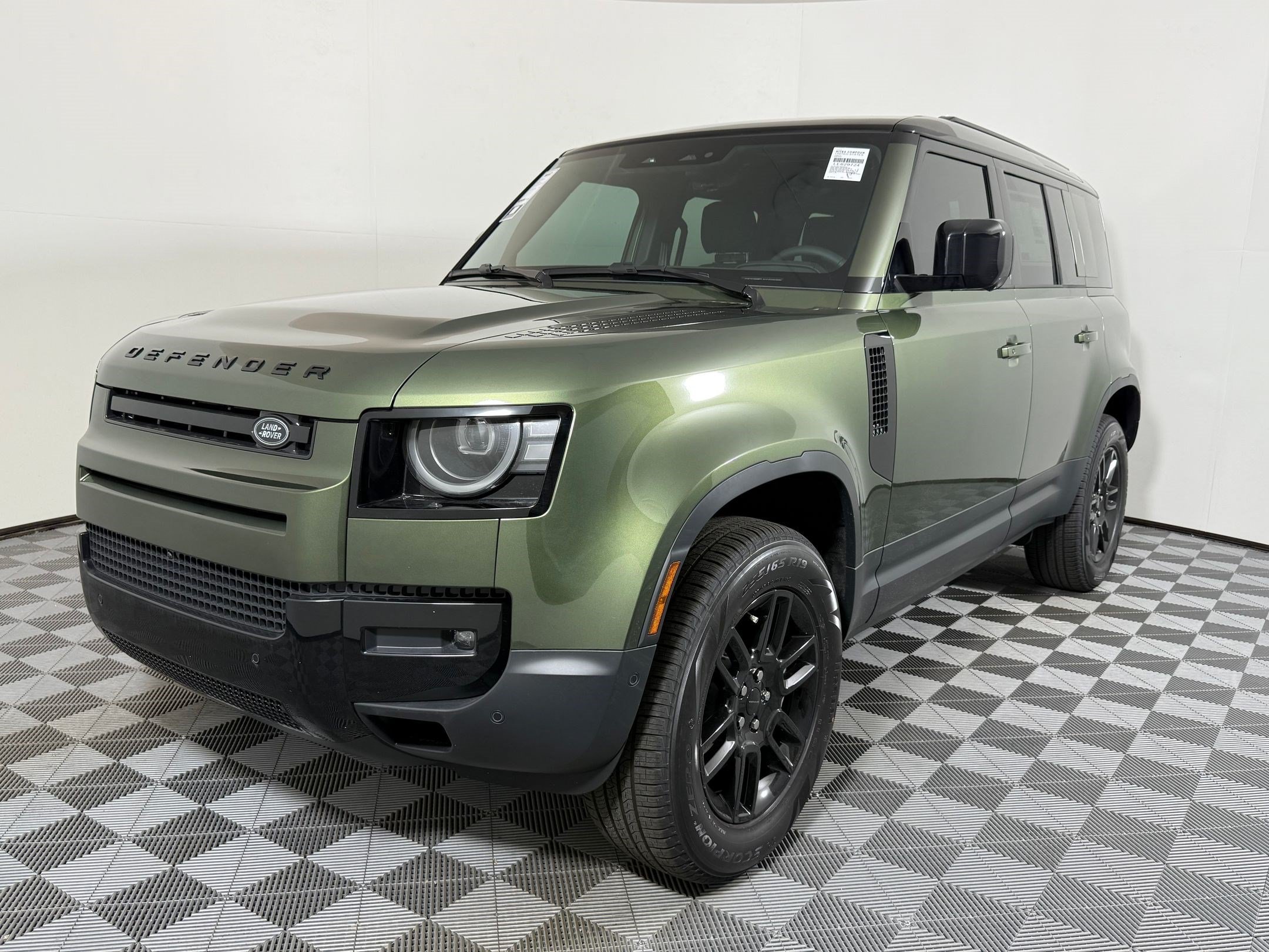 New 2026 Land Rover Defender 110 S AWD/4WD image 1