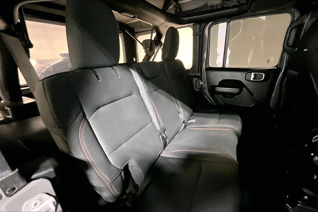 Used 2021 Jeep Wrangler Unlimited Rubicon AWD/4WD image 34