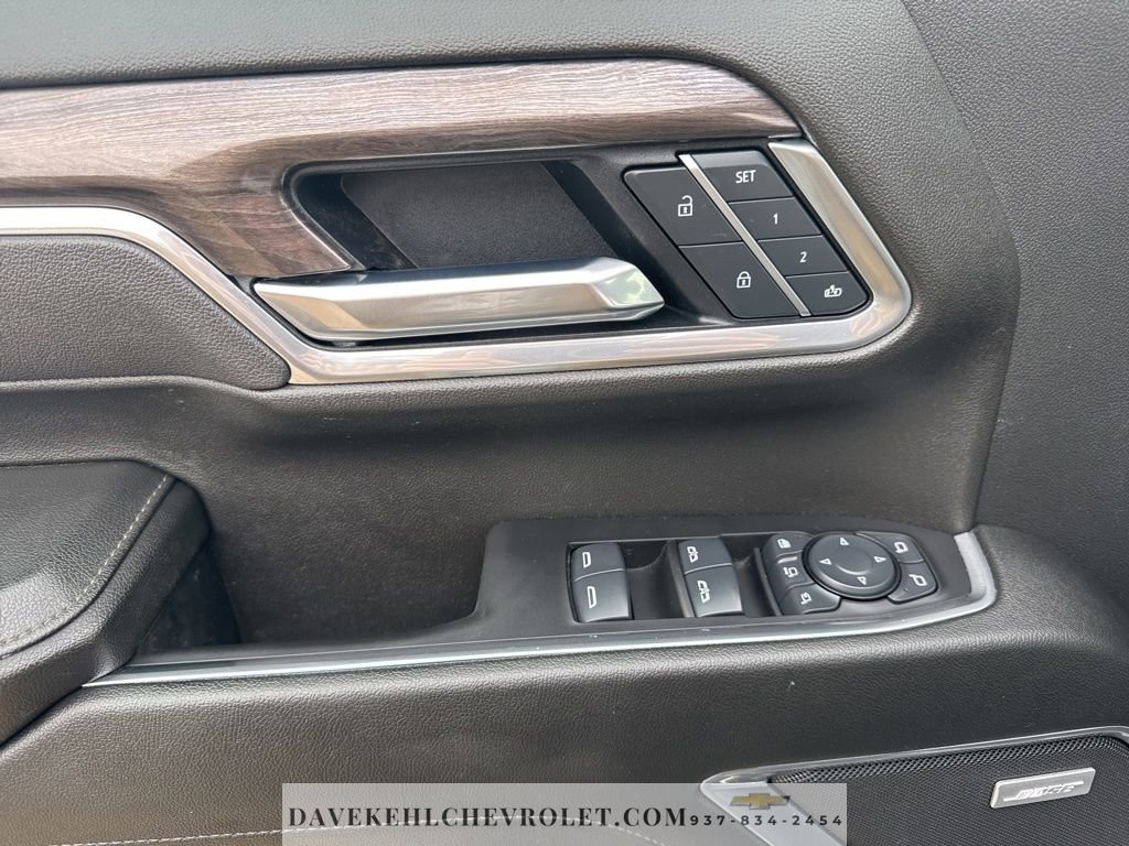 Used 2025 Chevrolet Silverado 2500 LTZ w/ LTZ Plus Package image 11