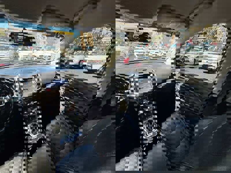 Used 2016 Ford Edge Titanium w/ Technology Package FWD image 16