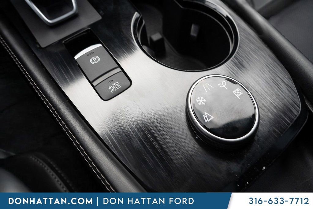 Used 2023 Nissan Rogue Platinum w/ Platinum Premium Package image 11