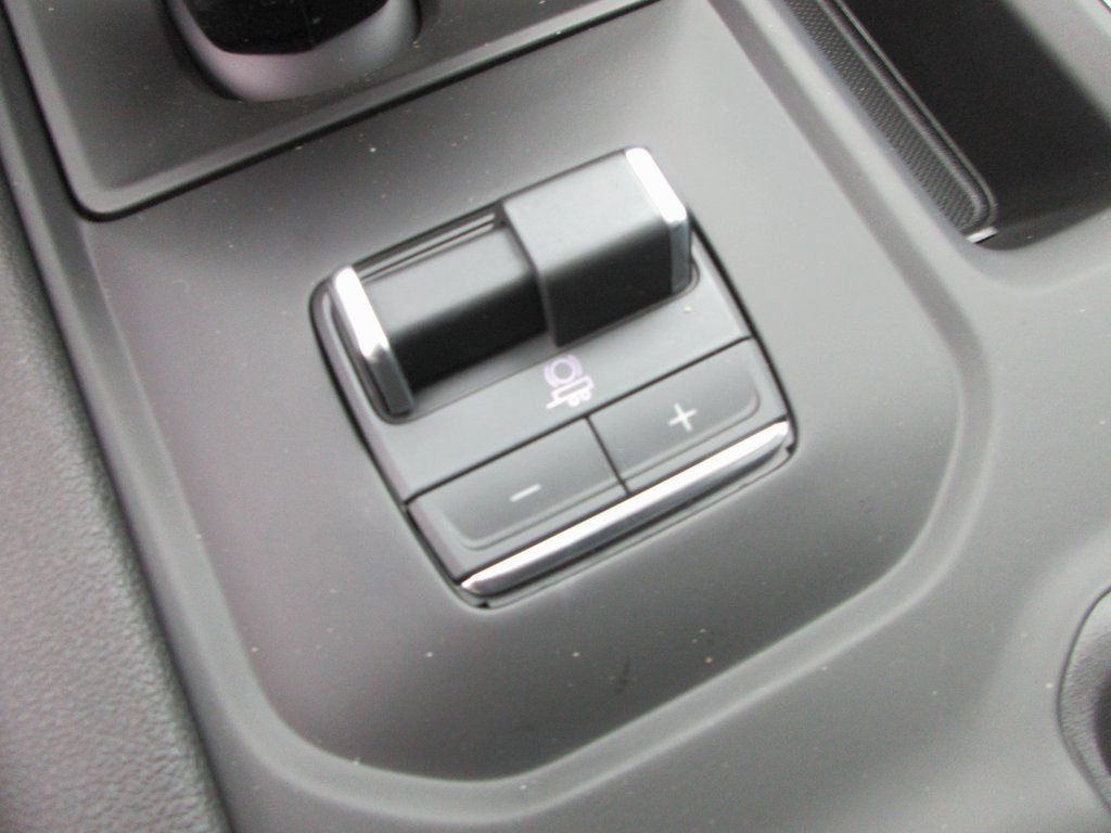 New 2026 GMC Sierra 1500 AT4 w/ AT4 Premium Package image 19