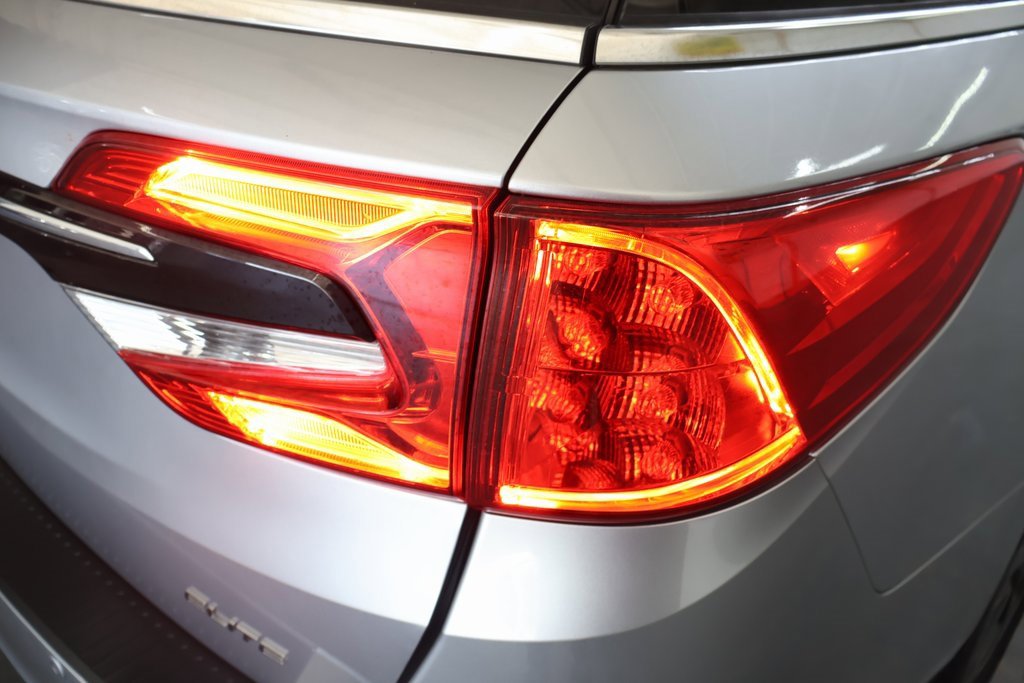 Used 2021 Honda Odyssey Elite image 29