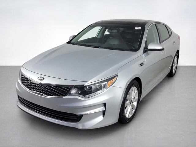Used 2018 Kia Optima EX w/ Premium Package FWD image 7