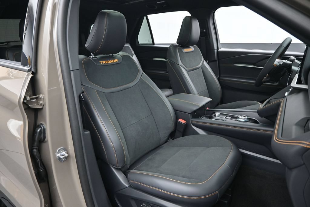 New 2026 Ford Explorer Tremor w/ Tremor Ultimate Package AWD/4WD image 23
