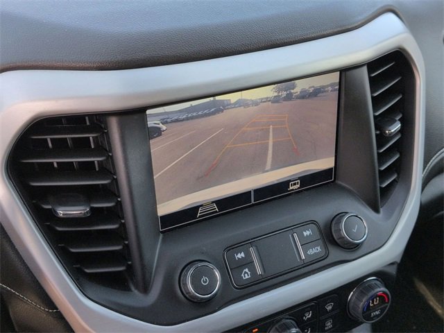 Used 2023 GMC Acadia SLE w/ Driver Convenience Package image 15