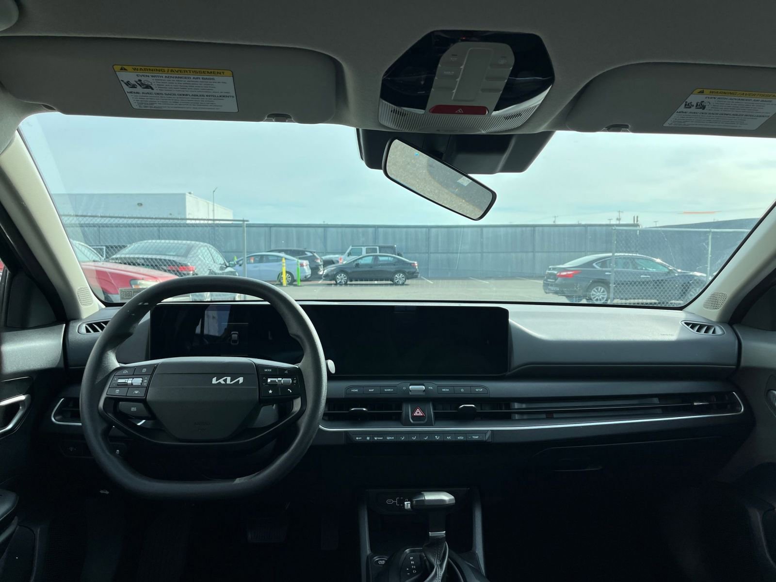 Used 2025 Kia K4 FWD image 33