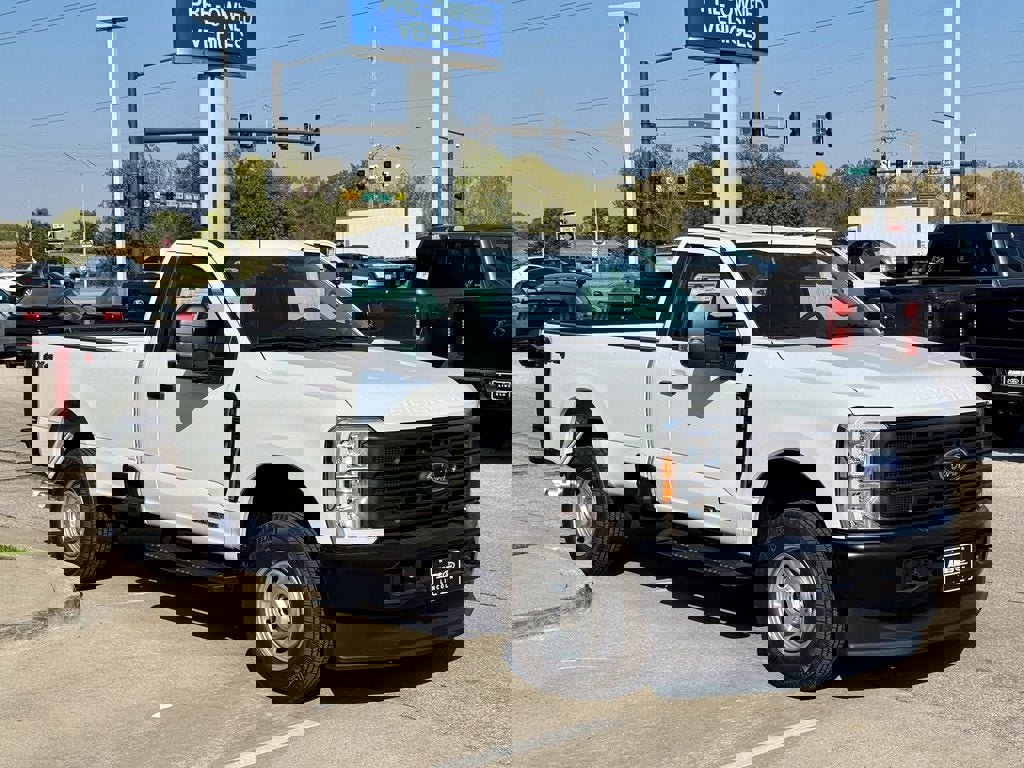 New 2026 Ford F250 XL image 6
