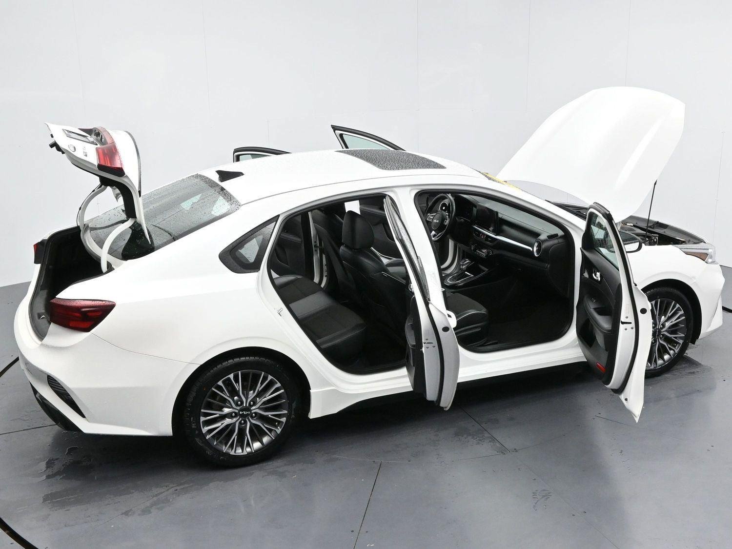 Used 2022 Kia Forte GT-Line w/ GT-Line Premium Package FWD image 41