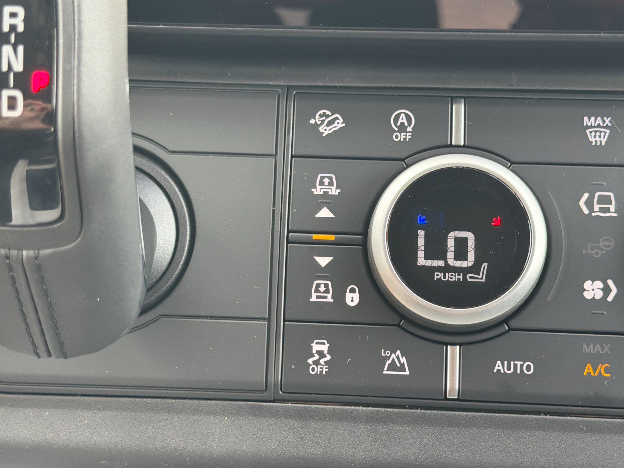 New 2026 Land Rover Defender 110 S AWD/4WD image 29