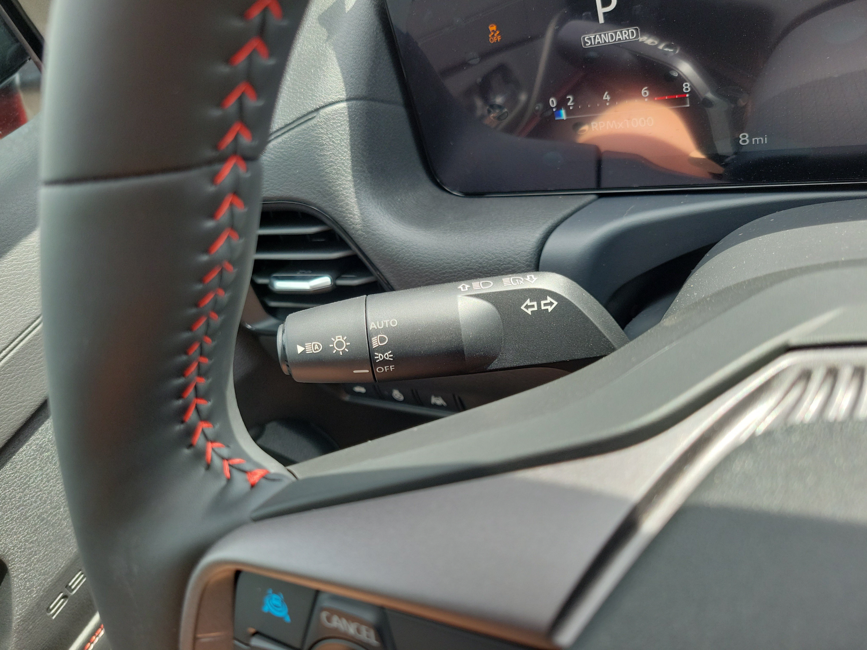 New 2027 Nissan Sentra SR w/ SR Premium Package FWD image 24