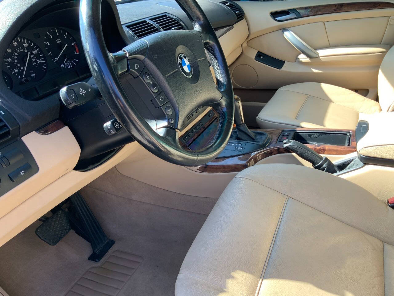 Used 2006 BMW X5 3.0i AWD/4WD image 8