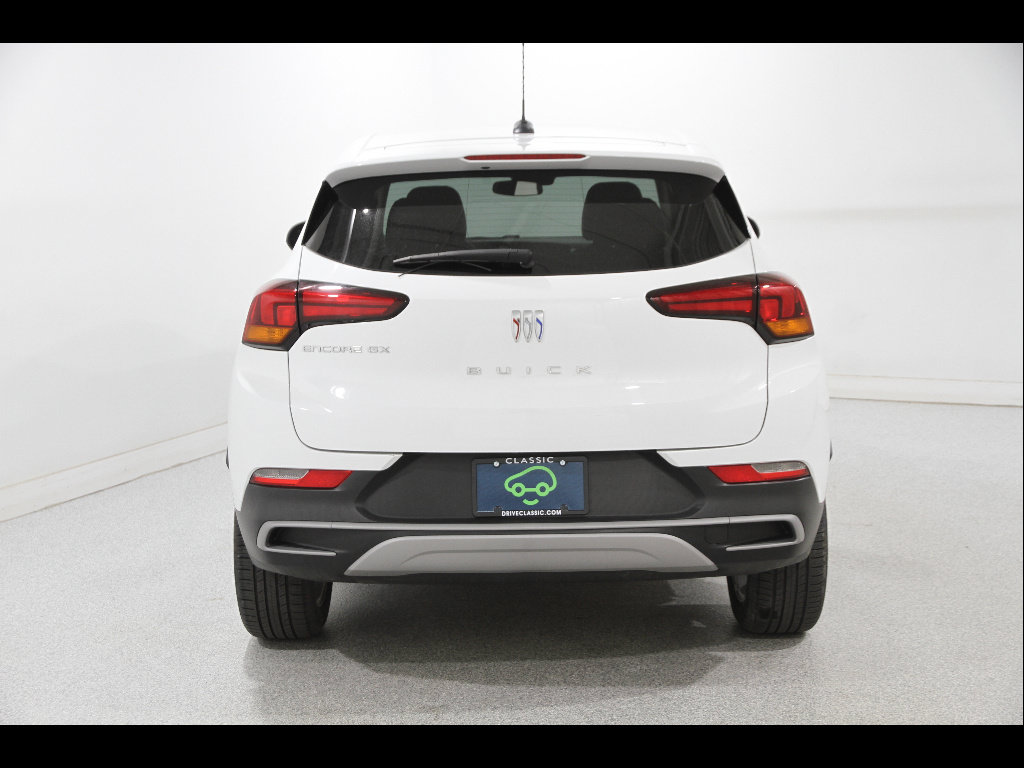 Certified 2024 Buick Encore GX Preferred FWD image 18