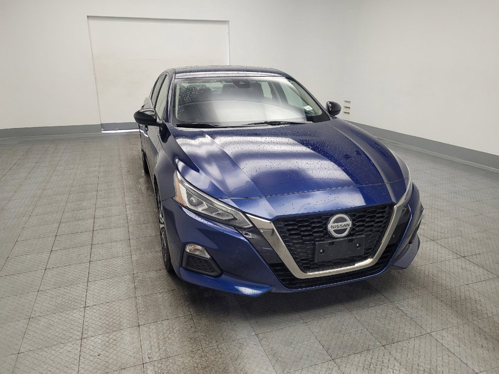 Used 2021 Nissan Altima 2.5 SR FWD image 14
