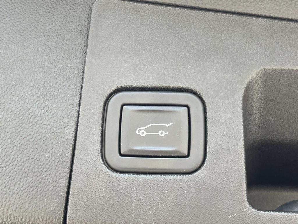 Certified 2023 Cadillac XT5 Premium Luxury AWD/4WD image 13
