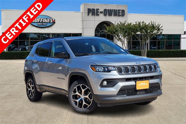 Used 2024 Jeep Compass Latitude